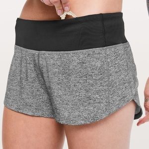 Lululemon Speed Up Shorts 2.5” Low Rise Gray and Black